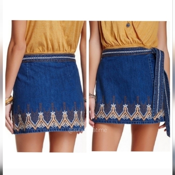 Free People Denim Wrap Tie Skirt Aztec Boho Embroidery Hendrix - Sz 10 - Picture 3 of 14